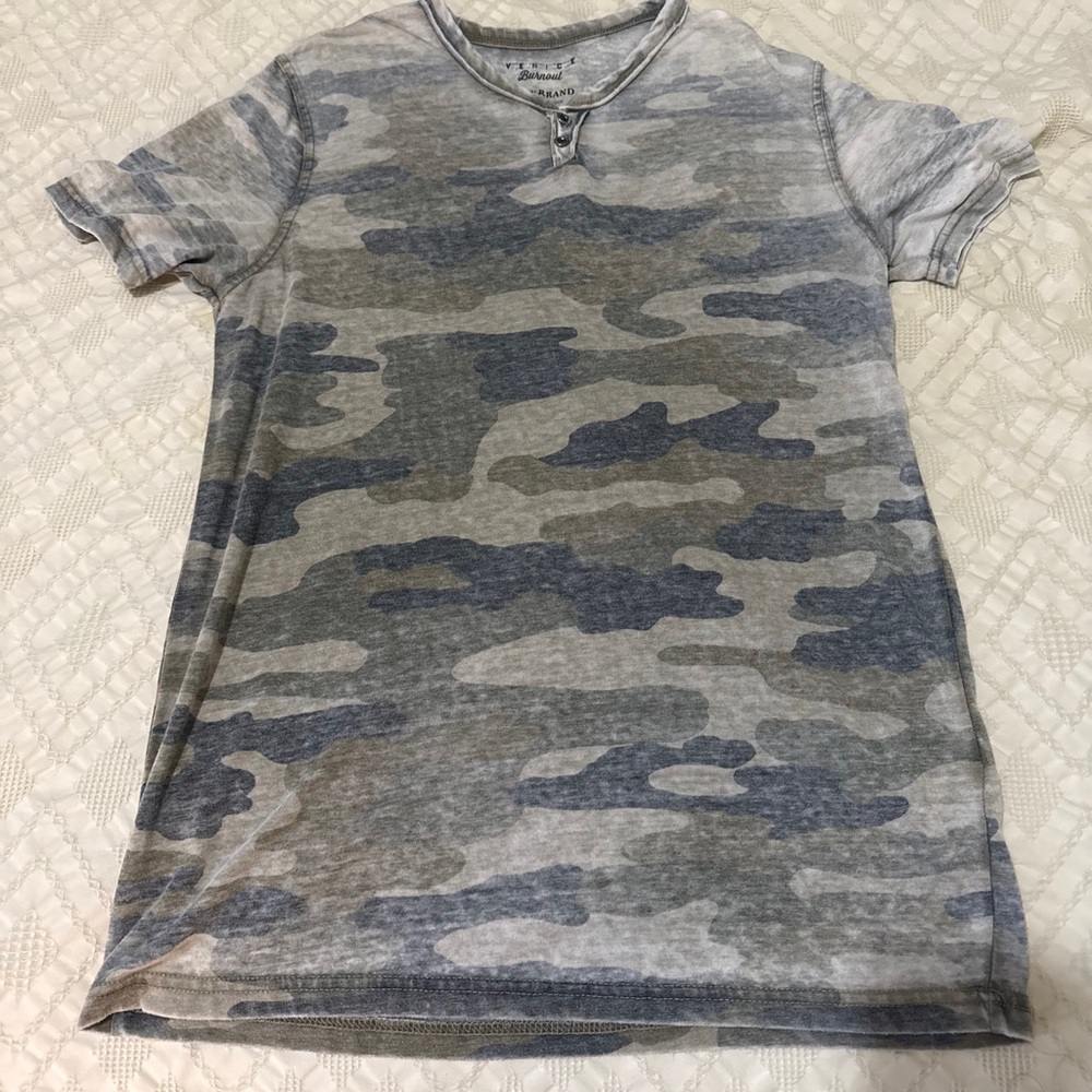 Camo henley
